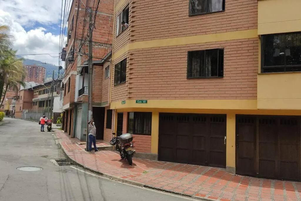 Acogedor Aparta Estudio En Medellin 아파트